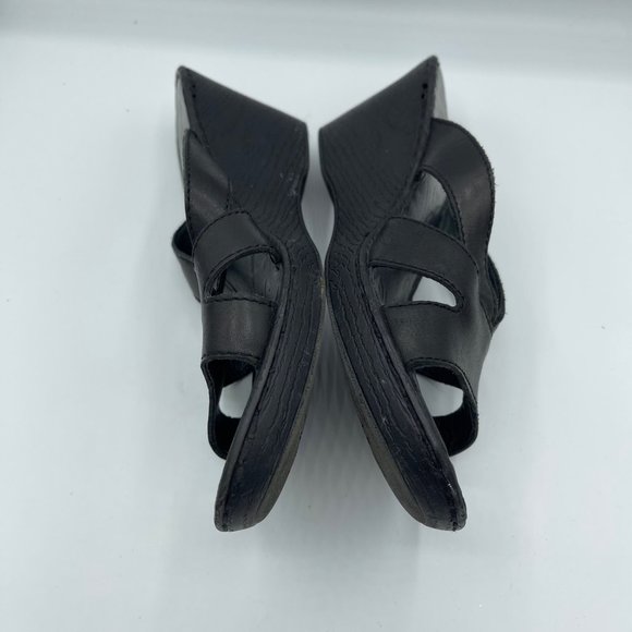 Born Black Wedge Leather Open Toe Sandals - Picture 2 of 6